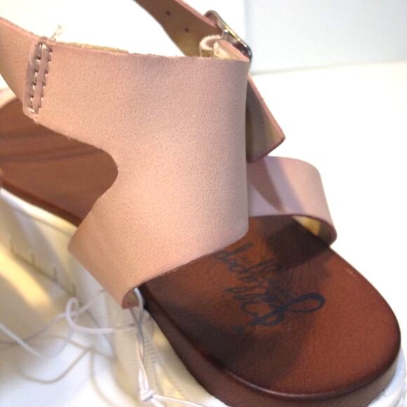 JellyPop Clear Strappy Flatform Pink Faux Leather Sandal - Picture 12 of 13